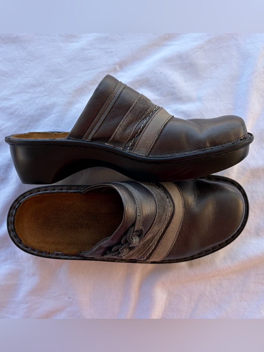 Naot Women’s Gray Leather Slip-On Clogs Super Comfy Soft Cute Sz 39 Euro